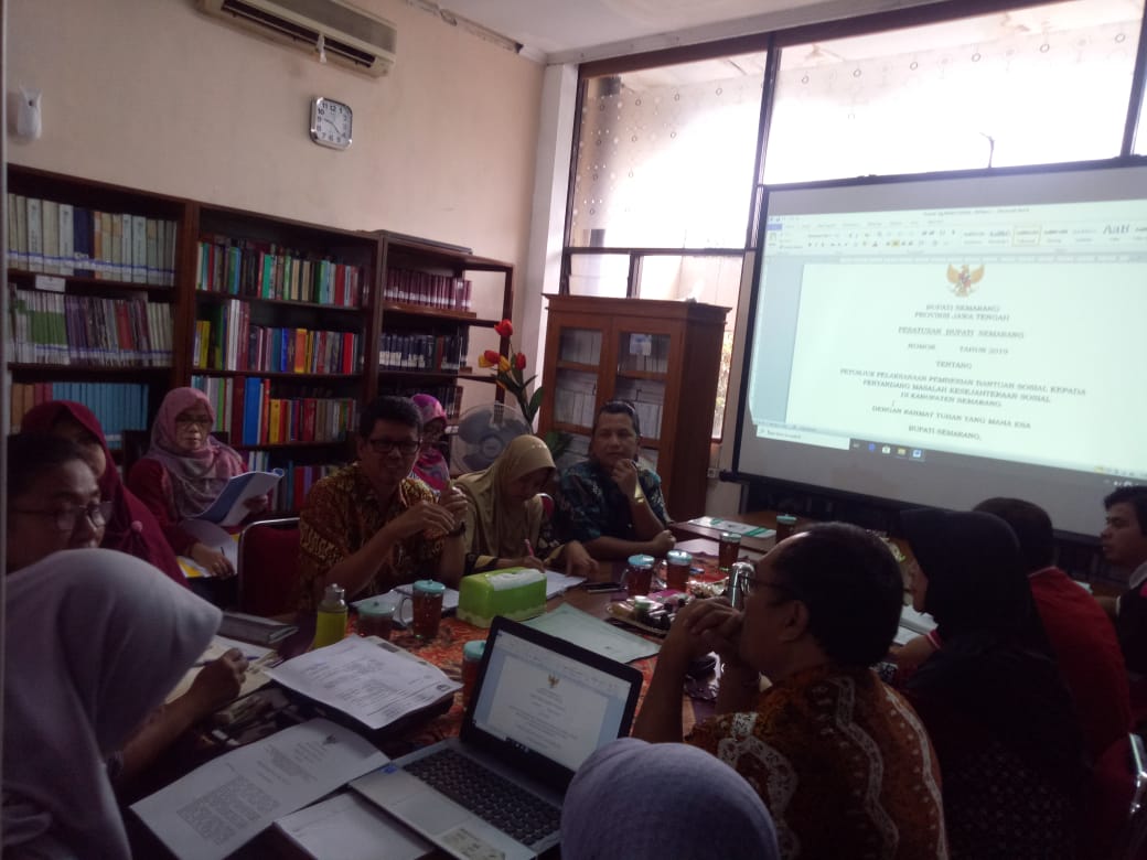 Rapat Koordinasi Rancangan Peraturan Bupati Semarang tentang Petunjuk Pelaksanaan Pemberian Bantuan Sosial Kepada Penyandang Masalah Kesejahteraan Sosial Di Kabupaten Semarang
