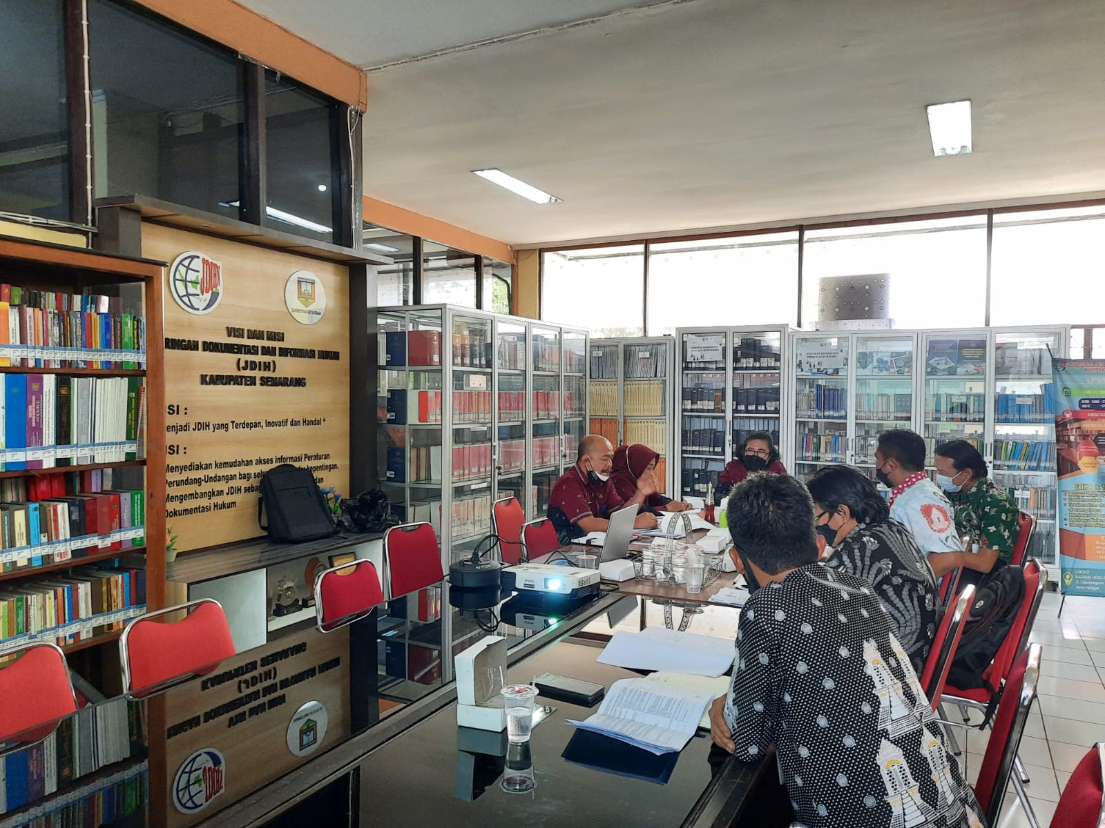 Rapat Pembahasan Hasil Kajian Teknis Dari Perangkat Daerah Terhadap Peraturan Daerah Yang Terdampak UU Cipta Kerja Dan Peraturan Pelaksanaannya