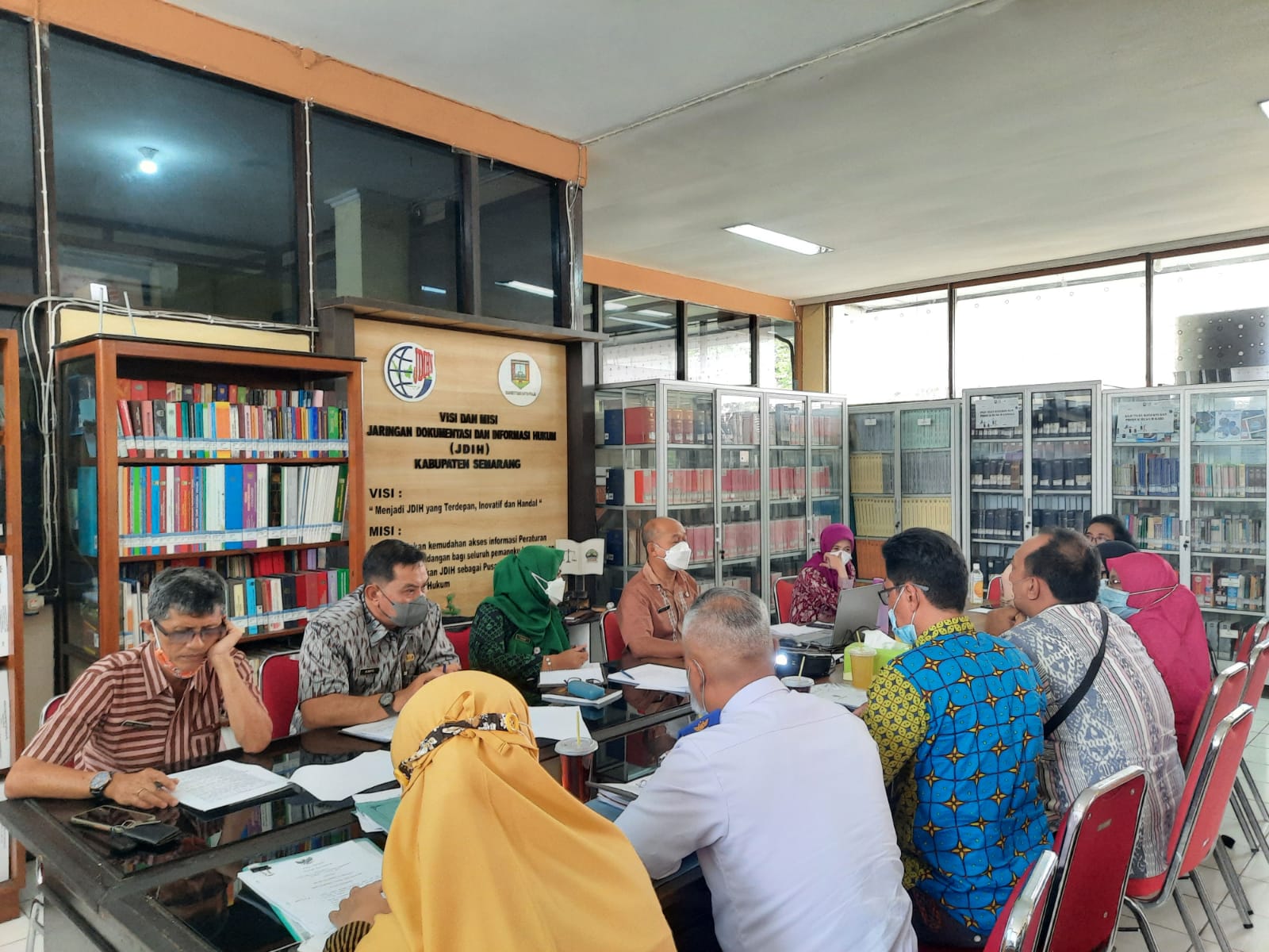 Rapat Harmonisasi Raperda Tentang Retribusi Perizinan Tertentu