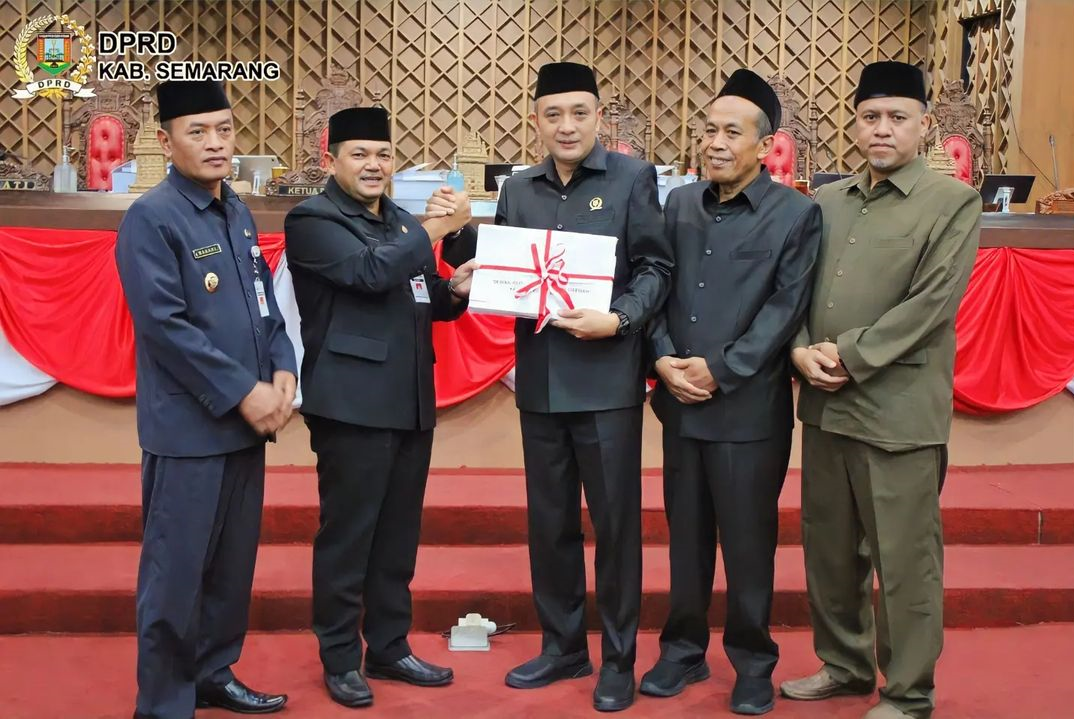 Persetujuan Raperda APBD TA 2023