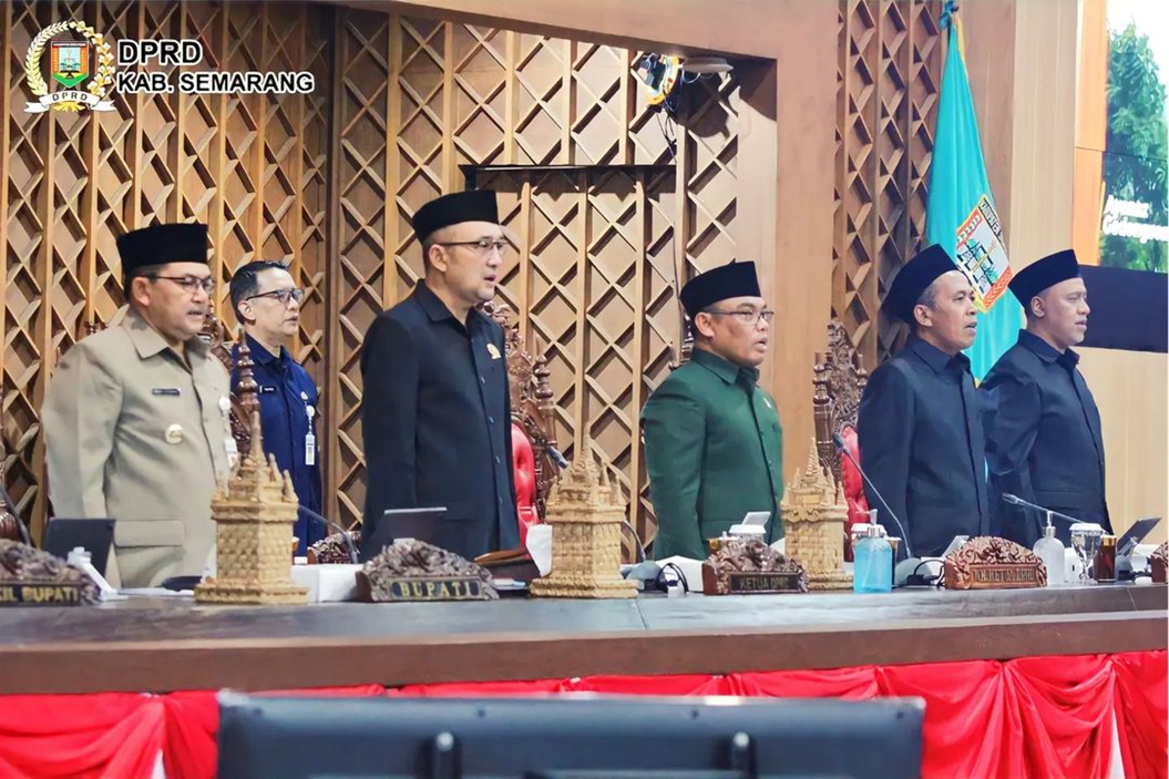 Persetujuan Raperda Menjadi Perda